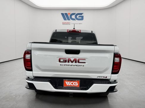 Used 2025 GMC Canyon AT4 w/ Technology Plus Package AWD/4WD image 5