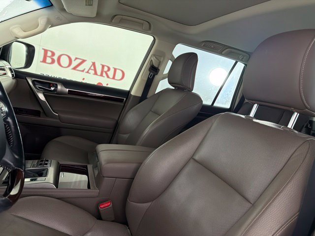 Used 2017 Lexus GX 460 AWD/4WD image 16
