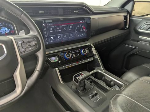 Used 2024 GMC Sierra 1500 Denali w/ Denali Reserve Package AWD/4WD image 20