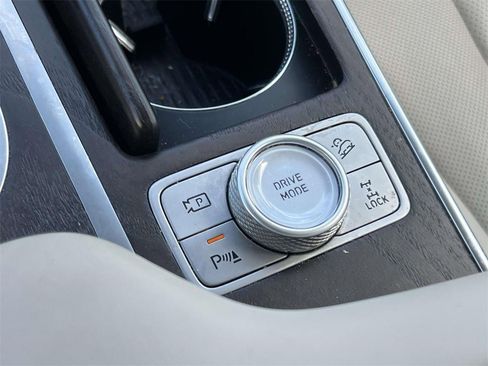 Used 2023 Genesis GV80 3.5T image 13