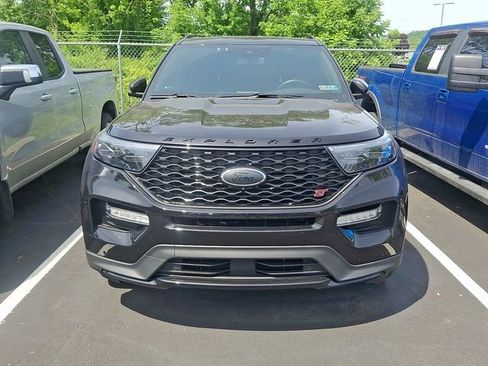 Used 2022 Ford Explorer ST w/ Equipment Group 401A AWD/4WD image 2