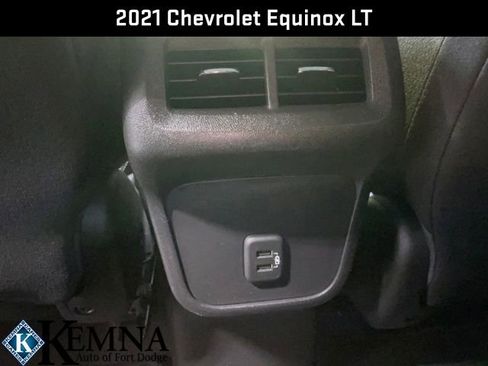 Used 2021 Chevrolet Equinox LT image 20
