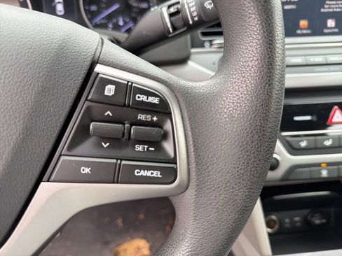 Used 2018 Hyundai Elantra SEL image 15