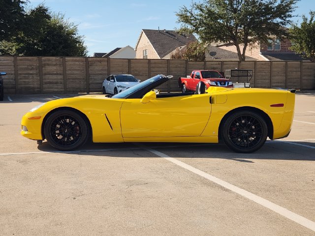 Used 2006 Chevrolet Corvette Convertible w/ Preferred Equipment Group RWD image 10