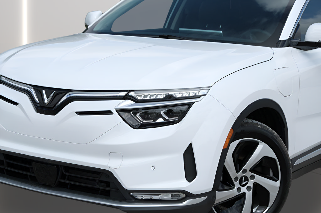 New 2025 VinFast VF 8 Eco AWD/4WD image 28