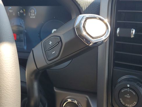 New 2026 Ford F150 XLT w/ Equipment Group 302A MID image 32