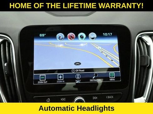 Used 2016 Chevrolet Malibu Premier w/ Driver Confidence Package II FWD image 21
