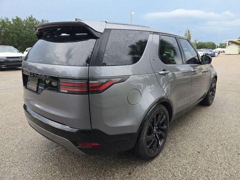 Used 2023 Land Rover Discovery S R-Dynamic AWD/4WD image 5