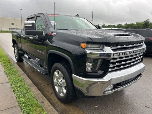 Used 2020 Chevrolet Silverado 2500 LTZ w/ LTZ Plus Package AWD/4WD image 2