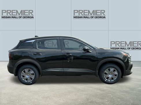 New 2026 Nissan Kicks S FWD image 4