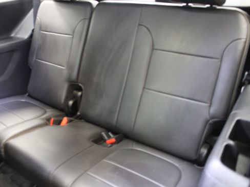 Used 2020 Chevrolet Traverse RS w/ LPO, Floor Liner Package FWD image 17