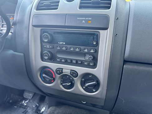 Used 2006 Chevrolet Colorado LT image 17