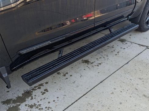 New 2026 Chevrolet Silverado 1500 High Country w/ Midnight Edition image 12