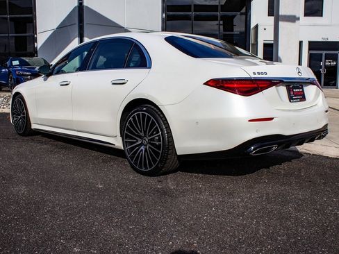 Used 2022 Mercedes-Benz S 500 S 500 image 4