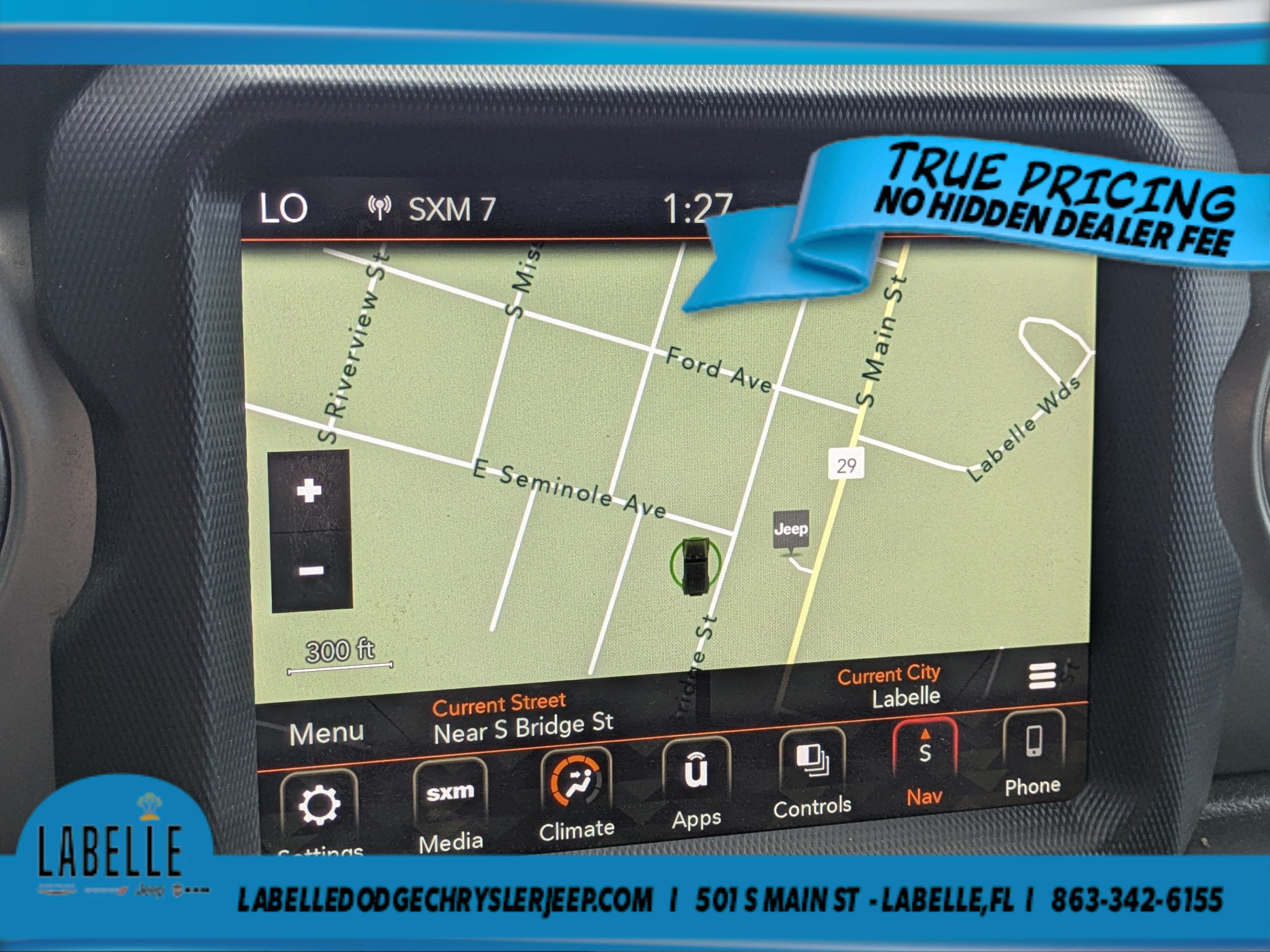 Used 2022 Jeep Wrangler Unlimited Rubicon 4xe AWD/4WD image 24