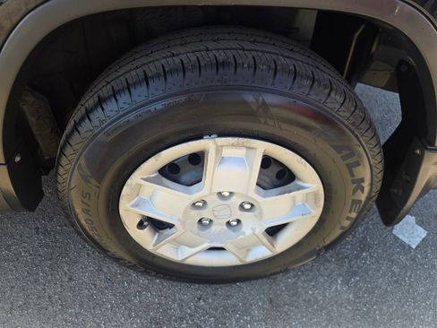 Used 2011 Honda Element LX image 25