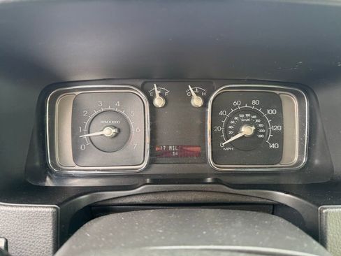 Used 2010 Lincoln MKX AWD image 9