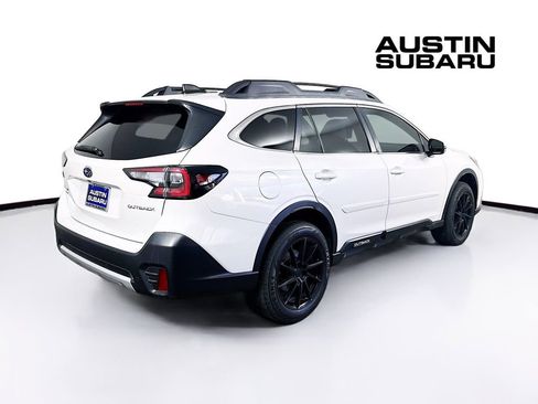 Used 2021 Subaru Outback Limited image 7