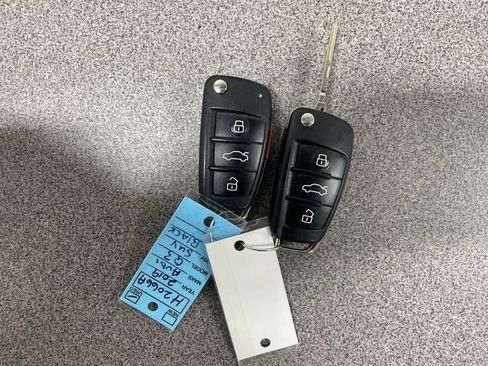 Used 2019 Audi Q3 2.0T Premium Plus AWD/4WD image 29