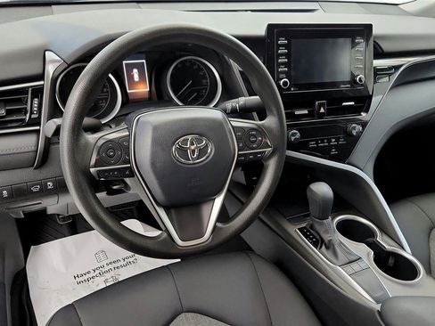 Certified 2022 Toyota Camry LE image 24