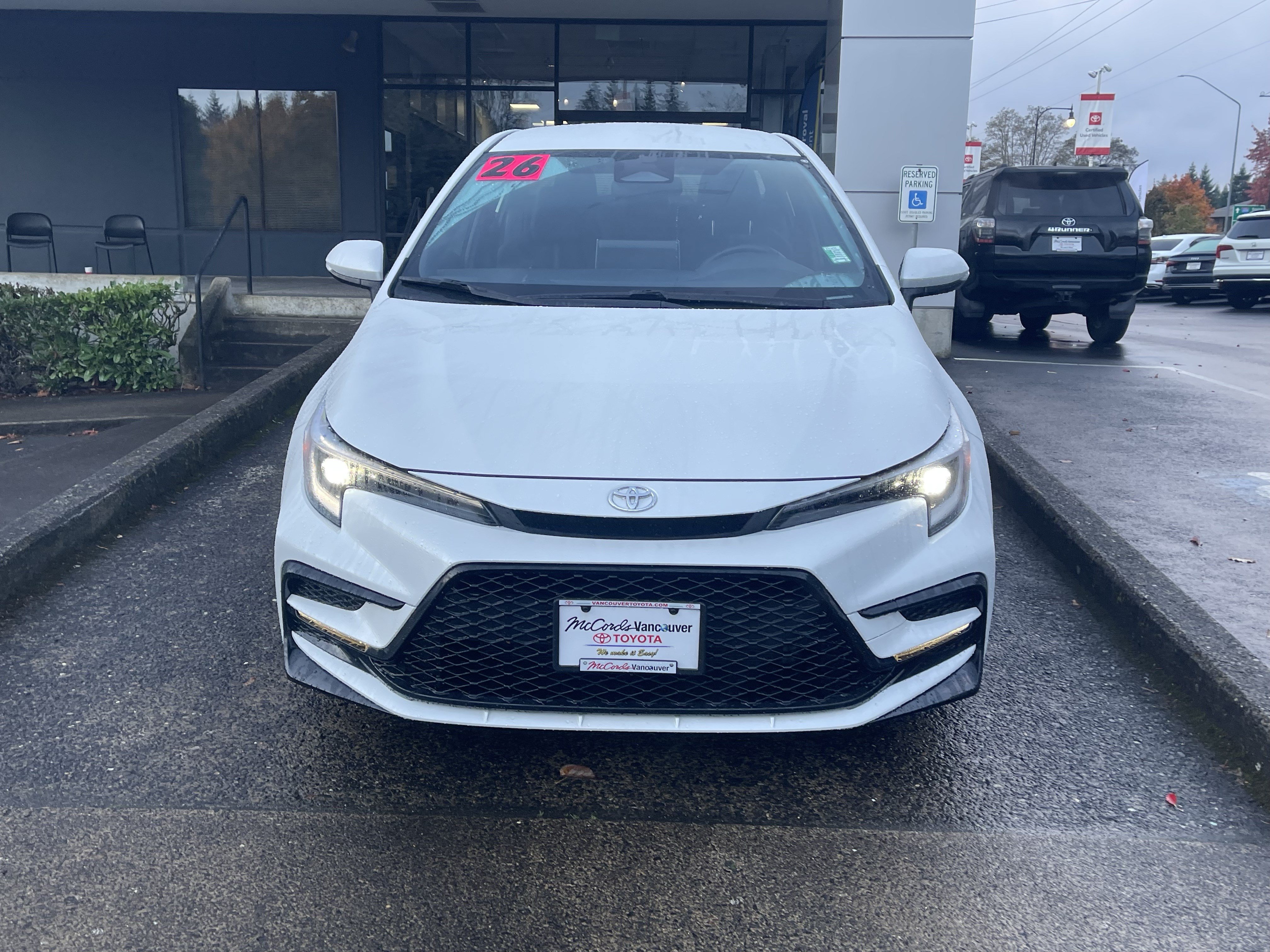 Used 2026 Toyota Corolla SE w/ SE Premium Package AWD/4WD image 2