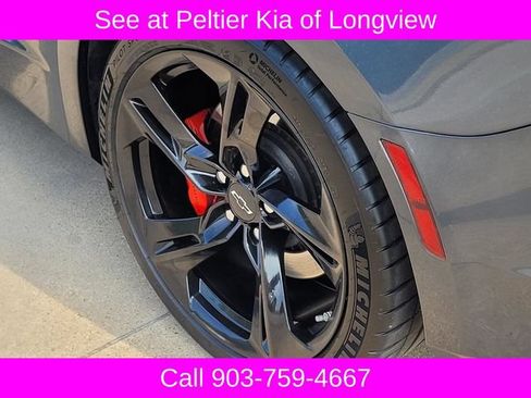 Used 2021 Chevrolet Camaro SS RWD image 7