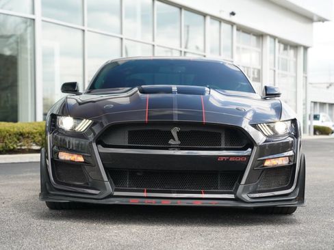 Used 2022 Ford Mustang Shelby GT500 w/ Technology Package RWD image 38
