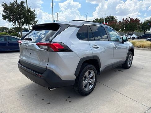 Used 2024 Toyota RAV4 XLE FWD image 6