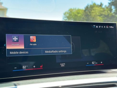 Used 2023 BMW i4 eDrive35 RWD image 33