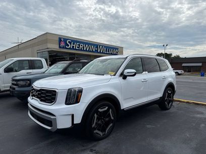 Used 2025 Kia Telluride S