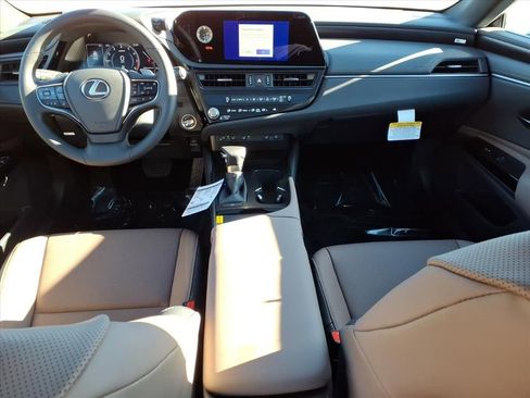 New 2025 Lexus ES 350 w/ Premium Package image 7
