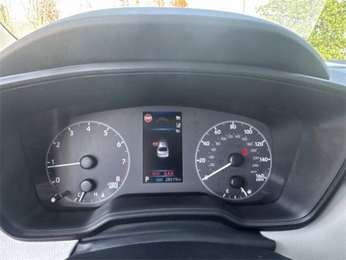 Used 2025 Toyota Corolla LE image 28
