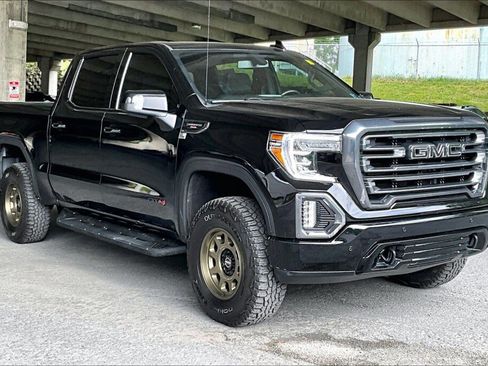 Used 2021 GMC Sierra 1500 AT4 w/ AT4 Value Package AWD/4WD image 19