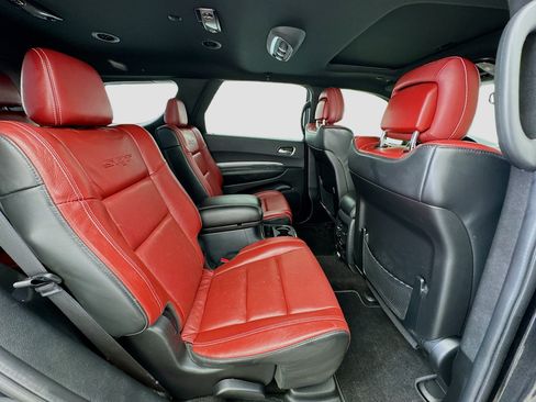 Used 2018 Dodge Durango SRT w/ Technology Group AWD/4WD image 20