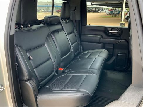 Used 2020 Chevrolet Silverado 2500 LT w/ Texas Edition image 17