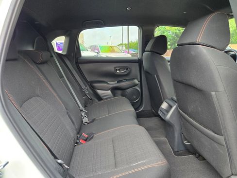 Used 2025 Honda HR-V Sport image 25