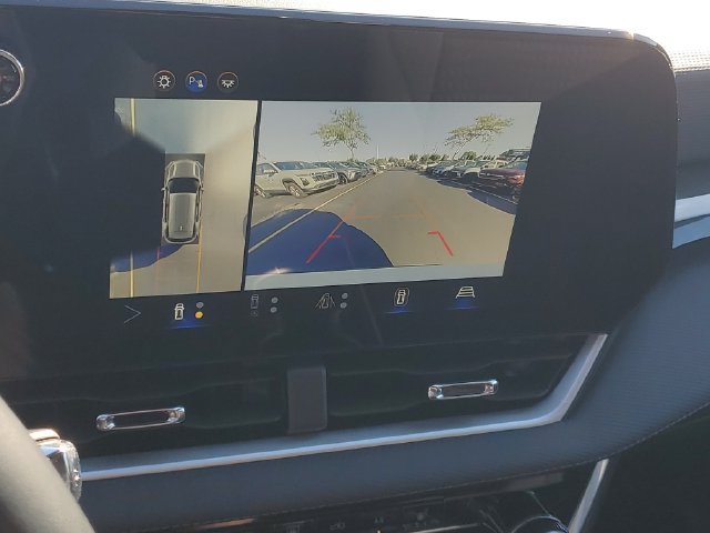 Certified 2025 Chevrolet Equinox LT w/ Safety and Technology Package AWD/4WD image 28