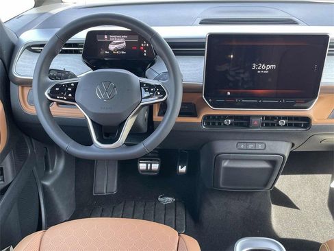 New 2025 Volkswagen ID. Buzz Pro S RWD image 32