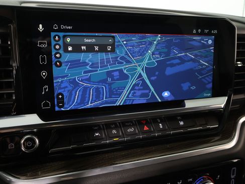 Used 2025 GMC Sierra 1500 Elevation image 7