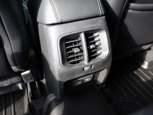 Used 2021 Jeep Cherokee Latitude Lux image 34