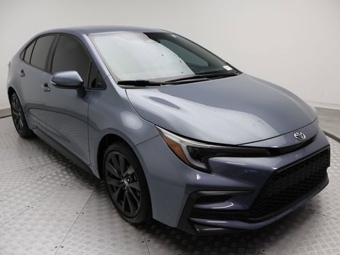 Certified 2024 Toyota Corolla SE image 6