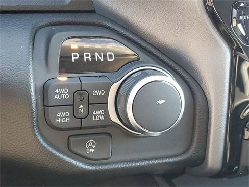 New 2026 RAM 1500 Big Horn AWD/4WD image 24