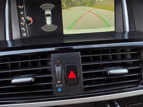 Used 2017 BMW X3 sDrive28i w/ Driving Assistance Package image 28