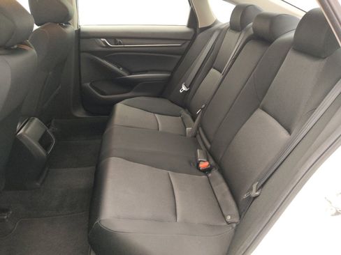 Used 2018 Honda Accord LX image 18