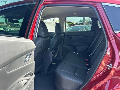 New 2026 Nissan Murano SV AWD/4WD image 13