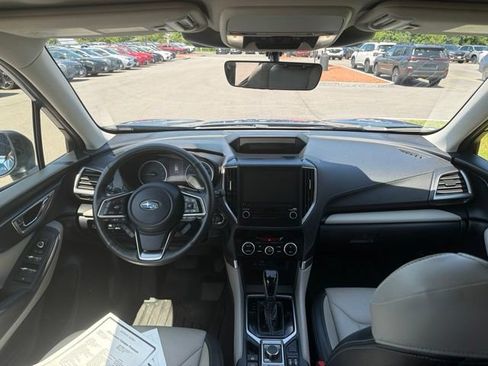 Used 2023 Subaru Forester Limited AWD/4WD image 11