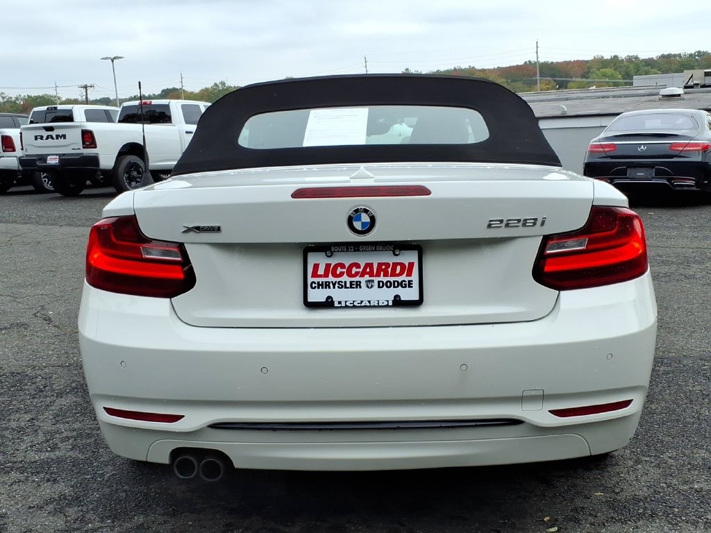 Used 2016 BMW 228i xDrive Convertible AWD/4WD image 5