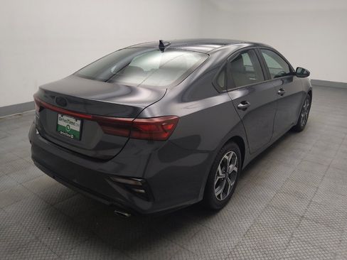 Used 2020 Kia Forte LXS FWD image 9