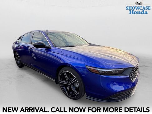 Used 2024 Honda Accord Sport image 6