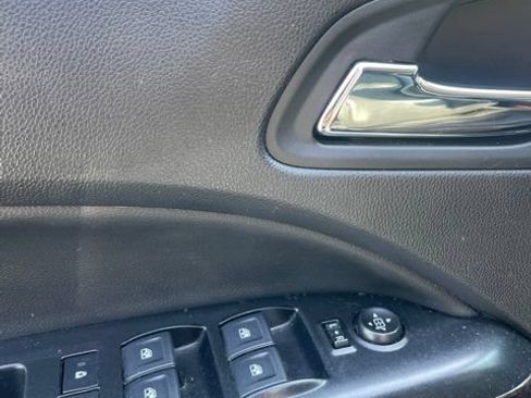 Used 2020 GMC Canyon SLT w/ Driver Alert Package AWD/4WD image 7